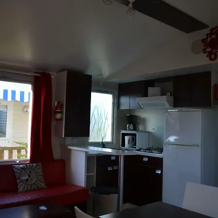 Mobilhome Les Charmette Kemping