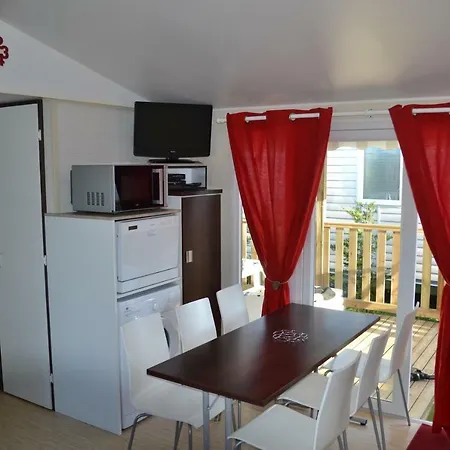 Mobilhome Les Charmette Les Mathes